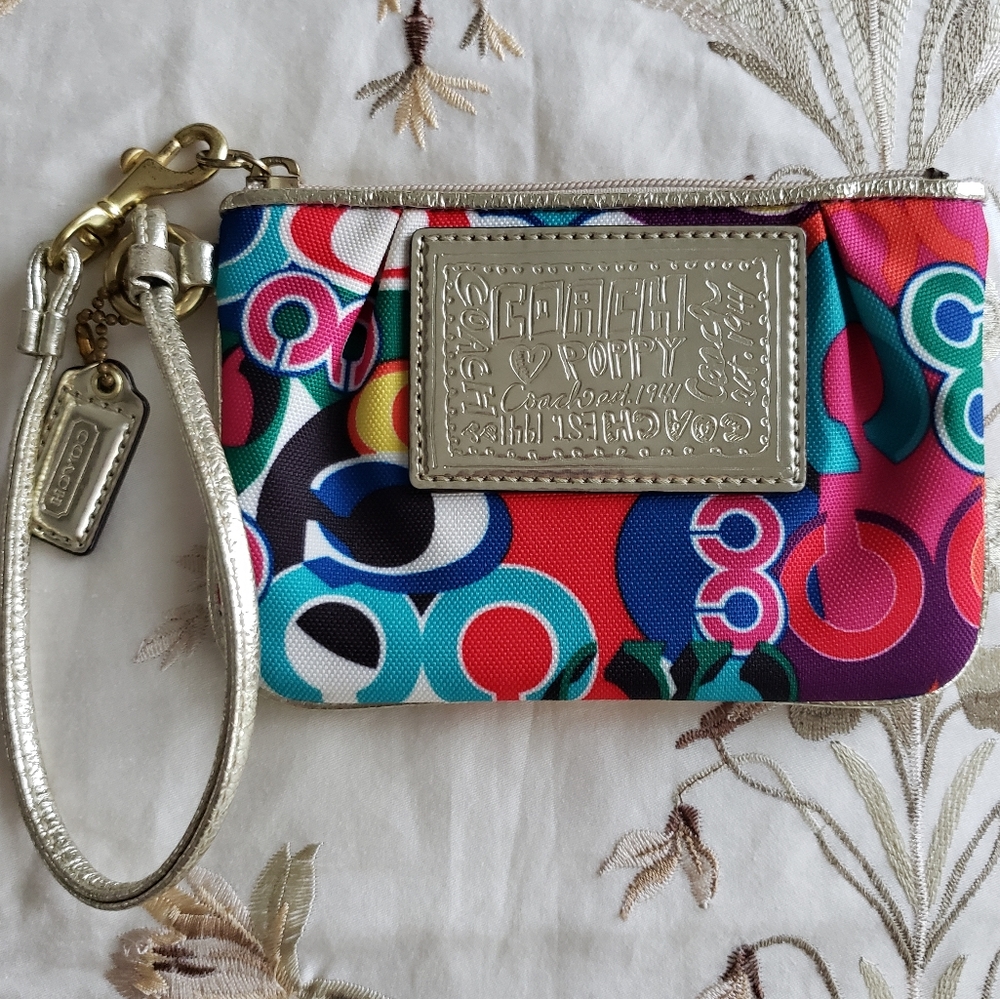 Coach Poppy Wristlet